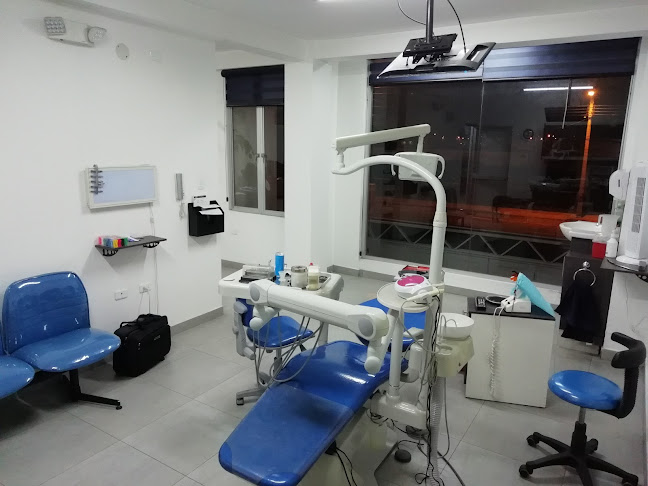 MOLINA CENTRO MÉDICO ODONTOLOGICO