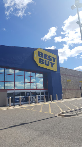 Best Buy, 1350 50th St E, Inver Grove Heights, MN 55077, USA, 