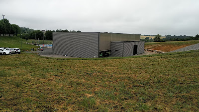 Salle sportive polyvalente "Espace Murat" à Cœur-de-Causse