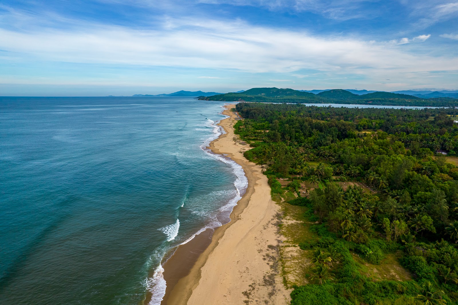 Photo of Gangekolla beach with very clean level of cleanliness