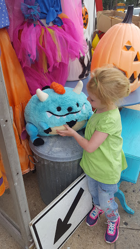 Thrift Store «All you need is thrift», reviews and photos, 148 W Hoffman Ave, Lindenhurst, NY 11757, USA