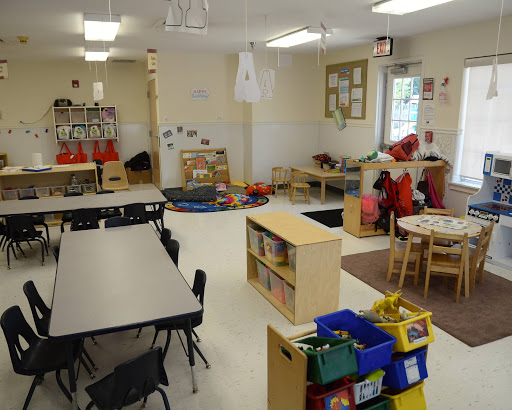 Day Care Center «La Petite Academy of Crystal Lake, IL», reviews and photos, 190 S Illinois Rte 31, Crystal Lake, IL 60014, USA