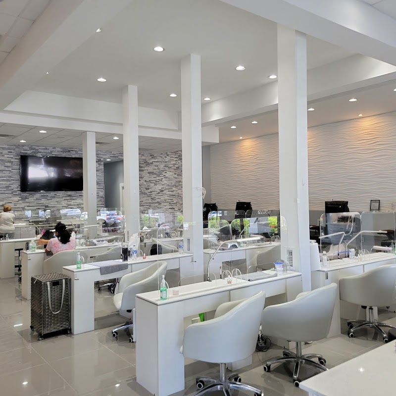 L'ACQUA NAIL SPA - POMPANO BEACH