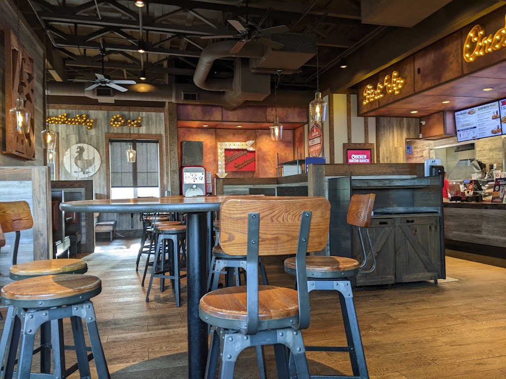 Zaxby's Chicken Fingers & Buffalo Wings 64119