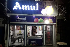 Amul ice cream parlour image
