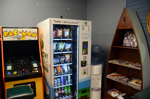 Tattoo and Piercing Shop «Bleed Blue Tattoo & Piercing», reviews and photos, 527 S Upper St, Lexington, KY 40508, USA