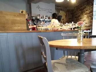 Little Corner Of The World Café & Tea Room