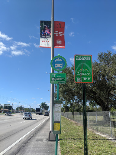 Park «Rolling Oaks Park», reviews and photos, 18701 NW 17th Ct, Miami Gardens, FL 33056, USA