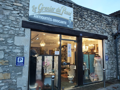 Magasin d'antiquités LE GRENIER D'ALAIN Saint-Sulpice-de-Royan