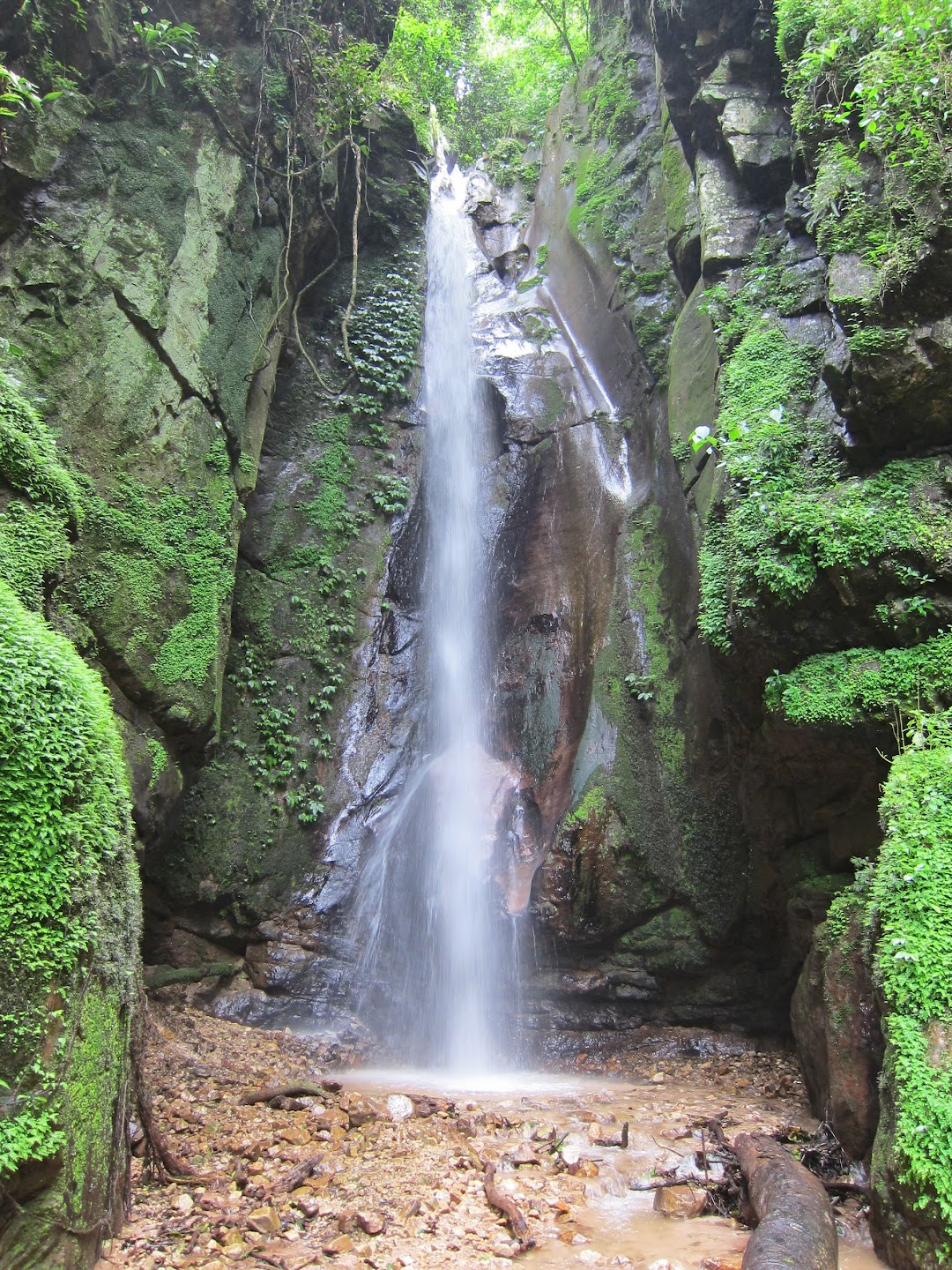 Kakombe Waterfall