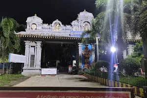 Swamy Vari Temple Gate Way, ANNAVARAM image