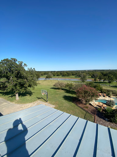 Roofing Contractor «Lon Smith Roofing & Construction», reviews and photos, 904 E Waggoman St, Fort Worth, TX 76110, USA