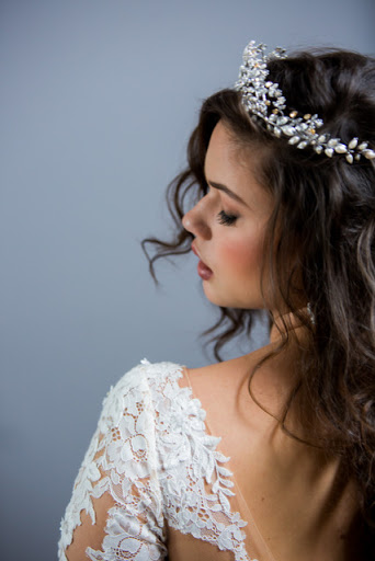 Bridal Shop «Carrie Karibo Bridal Boutique», reviews and photos, 334 W Benson St, Cincinnati, OH 45215, USA