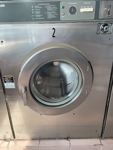 Dry Cleaner «Daisy Laundry Mat Inc», reviews and photos, 6915 Calamus Ave, Flushing, NY 11377, USA