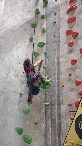 Rock Climbing Gym «inSPIRE Rock Indoor Climbing & Team Building Center», reviews and photos, 403 E Louetta Rd, Spring, TX 77373, USA