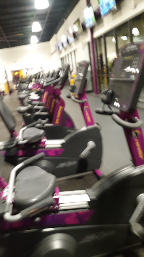 Gym «Planet Fitness», reviews and photos, 1001 SE Tualatin Valley Hwy, Hillsboro, OR 97123, USA