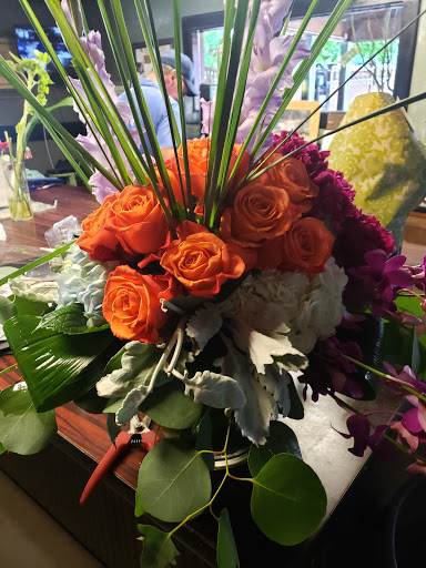 Florist «Cadden Florist», reviews and photos, 1702 Oram St, Scranton, PA 18504, USA