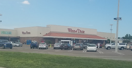 Grocery Store «Winn-Dixie», reviews and photos, 5802 54th Ave N, Kenneth City, FL 33709, USA