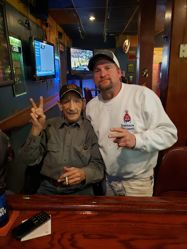 Movie Theater «Parkland Theatre & Entertainment Centre», reviews and photos, 6550 Parkland Ave, Cincinnati, OH 45233, USA