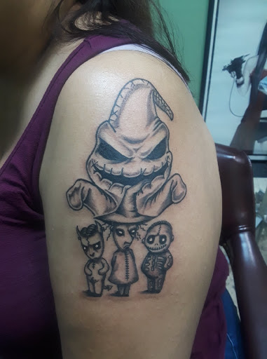 Explore steelers tattoo ideas, creative tattoo ideas in San Antonio, available at Skin Graphics Tattoos & Body Piercing