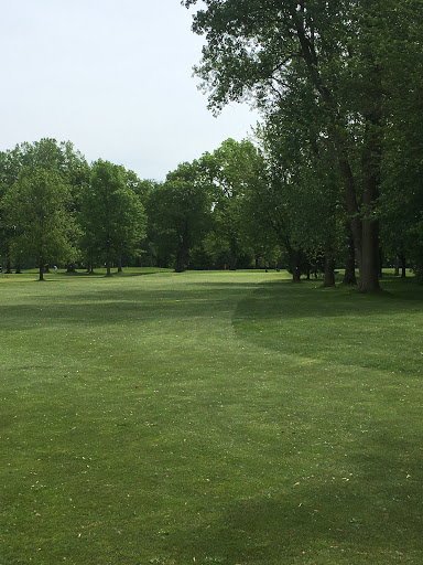 Golf Course «Maple Grove Golf Course», reviews and photos, 6360 Secor Rd, Lambertville, MI 48144, USA