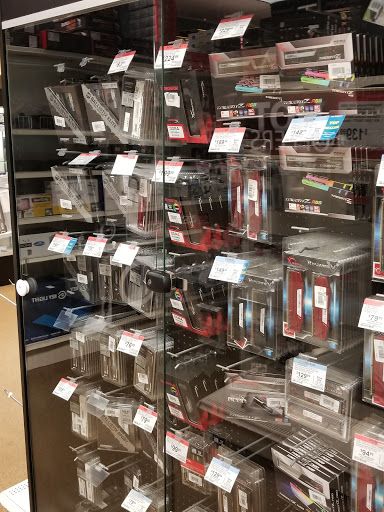 Computer Store «Micro Center», reviews and photos, 11755 Mosteller Rd, Sharonville, OH 45241, USA