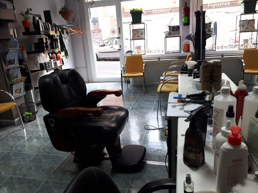 Peluquería de Caballeros - Figueras Alarcón en Gavà, Barcelona
