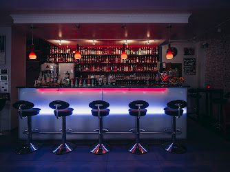 KS4 Café & Cocktailbar-Lounge