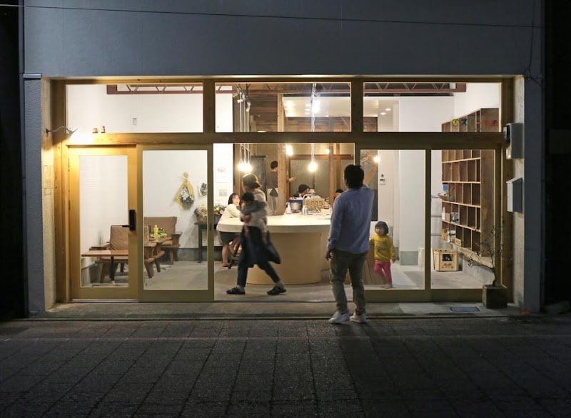 knit. 福江島のシェアキッチン／コワーキングスペース