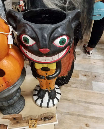 Department Store «Marshalls & HomeGoods», reviews and photos, 153 University Ave, Westwood, MA 02090, USA