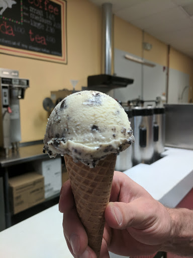 Ice Cream Shop «Tipping Cow Ice Cream», reviews and photos, 415 Medford St, Somerville, MA 02145, USA