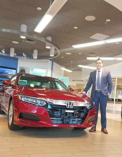 Honda Dealer «Bill Page Honda», reviews and photos, 6715 Arlington Blvd, Falls Church, VA 22042, USA