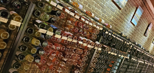 Wine Bar «Firehouse Wine Bar & Shop», reviews and photos, 216 St Francis St, Mobile, AL 36602, USA