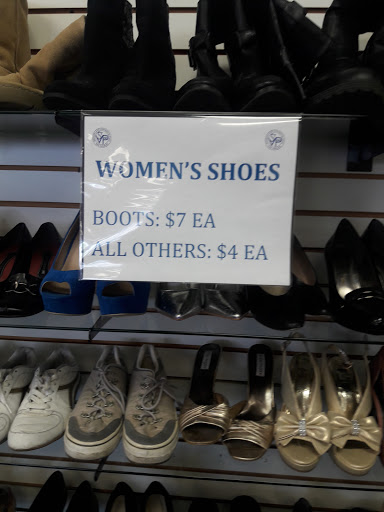 Thrift Store «Society of St. Vincent de Paul Long Beach Thrift Store», reviews and photos