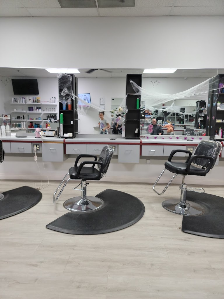 Fantastic Sams Cut & Color 89005