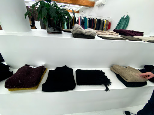 Fashion Accessories Store «Totokaelo», reviews and photos, 1523 10th Ave, Seattle, WA 98122, USA