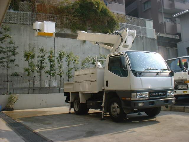 昭和オート トラック専門店