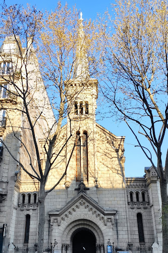 Église Saint-Paul de Montmartre à Paris