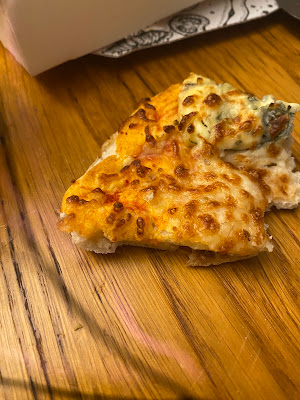 Distributeur de Pizza - charli pizz à La Ferté-Saint-Aubin