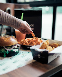 Frite du Restaurant de hamburgers Black & White Burger Pau - n°2