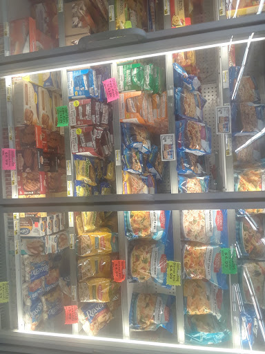 Grocery Store «Fresh Food Depot Marine City», reviews and photos, 303 S Parker St, Marine City, MI 48039, USA