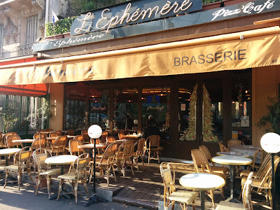 L'Éphémère à Paris