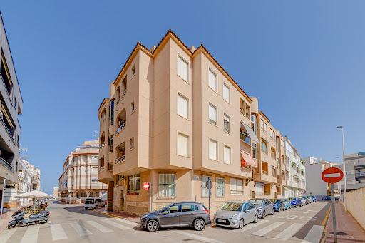 Promotoras inmobiliarias en Torrevieja de 2024