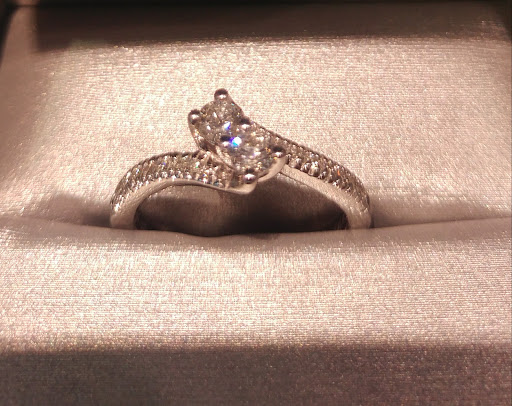 Jewelry Store «Kay Jewelers», reviews and photos, 1700 W International Speedway Blvd #536, Daytona Beach, FL 32114, USA