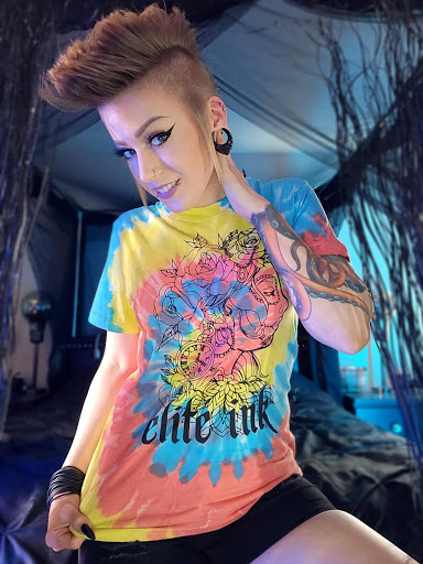 Tattoo Shop «Elite Ink Tattoo Studios», reviews and photos, 8602 N Telegraph Rd, Dearborn Heights, MI 48127, USA