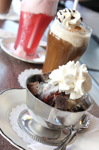 Ice Cream Shop «The Franklin Fountain», reviews and photos, 116 Market St, Philadelphia, PA 19106, USA