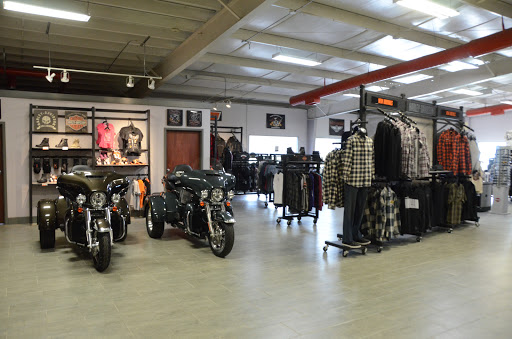 Motorcycle Dealer «Phantom Harley-Davidson», reviews and photos, 291 N Cypress Dr, Manteno, IL 60950, USA