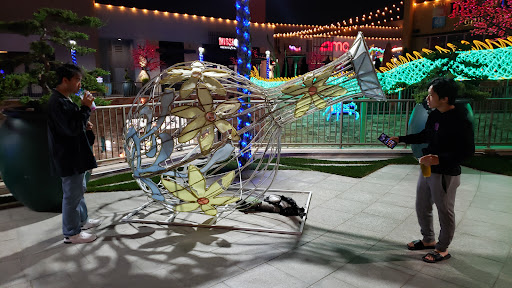 Shopping Mall «Anaheim GardenWalk», reviews and photos, 400 West Disney Way, Anaheim, CA 92802, USA