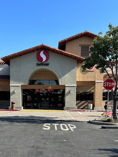 Safeway image