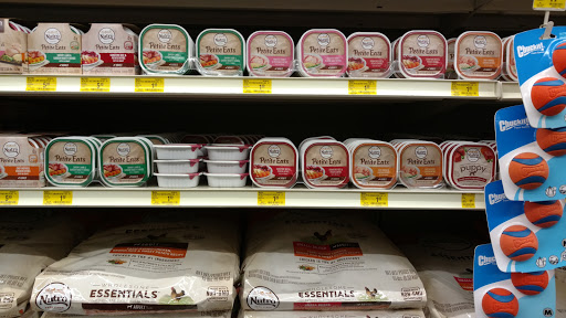 Pet Supply Store «PetSmart», reviews and photos, 10164 Colerain Ave, Cincinnati, OH 45251, USA